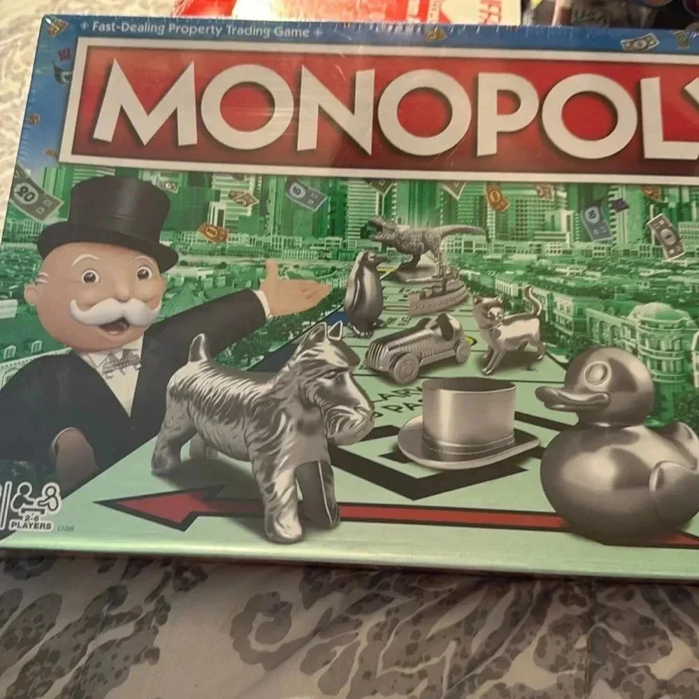 Hasbro Monopoly Board Game Property Trading New Sealed Dinosaur Piece Included